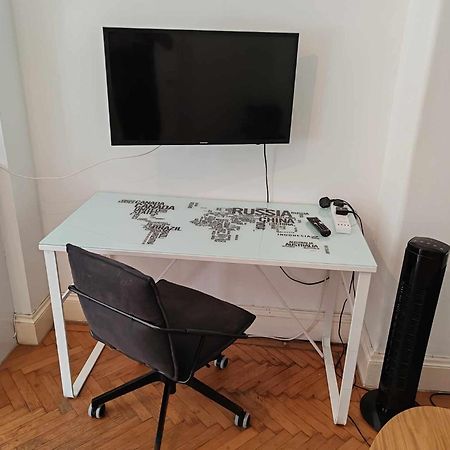 One Bedroom Apartment By Bayswater, Hyde Park Londra Esterno foto